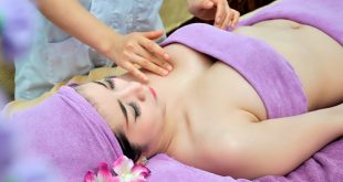 Nâng ngực an toàn nhờ massage