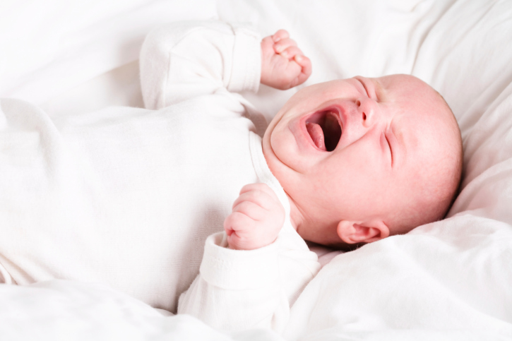 Thiếu hụt canxi làm cho trẻ khó ngủ vào ban đêm