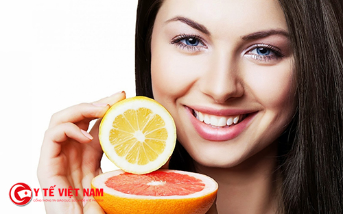 Tác dụng của vitamin C đối với nhan sắc phụ nữ?
